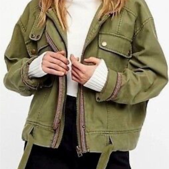 FREE PEOPLE FLIGHT LINE BOMBER JACKET CARGO GREEN MILITARY 🌸 - Picture 3 of 16